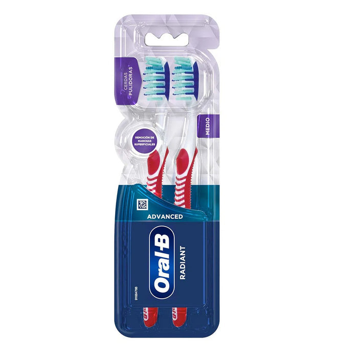 Paquete de 2 cepillos dentales Oral B 3D White 40 Medio.