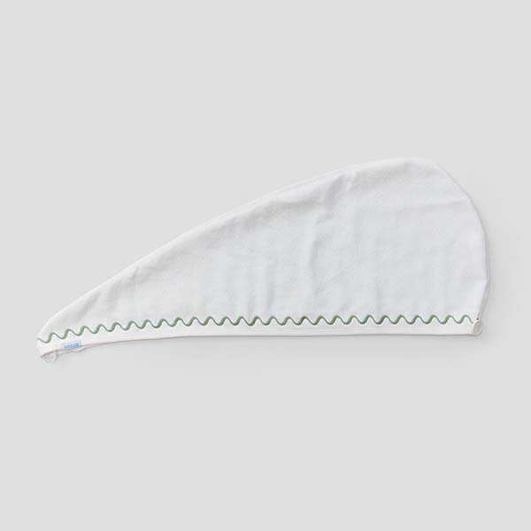 Green Embroidered Wave / No Embroidery