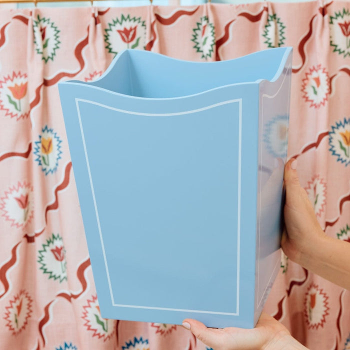 Lacquer Waste Bin
