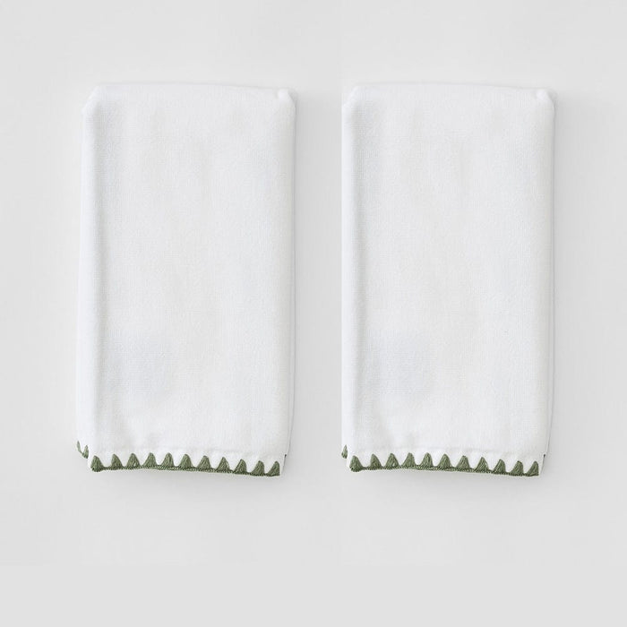 Green on White / No Embroidery