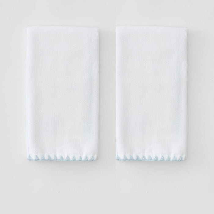 Light Blue on White / No Embroidery