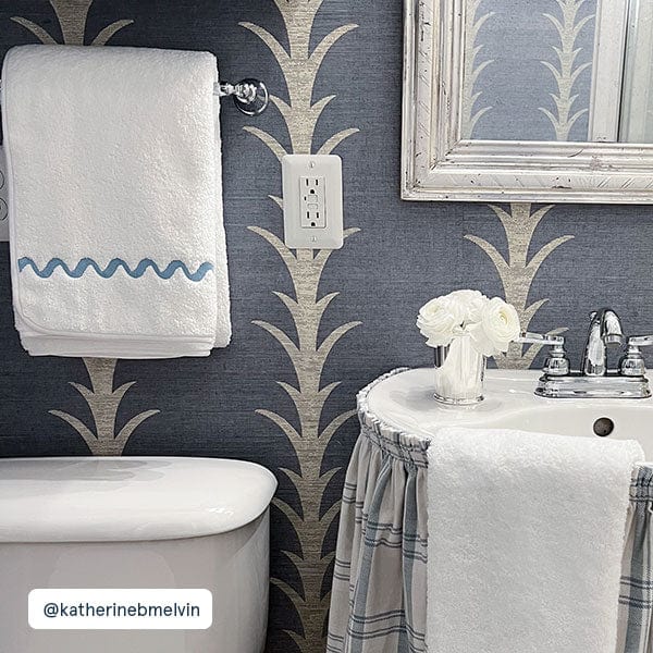 Wave Embroidered Bath Towel