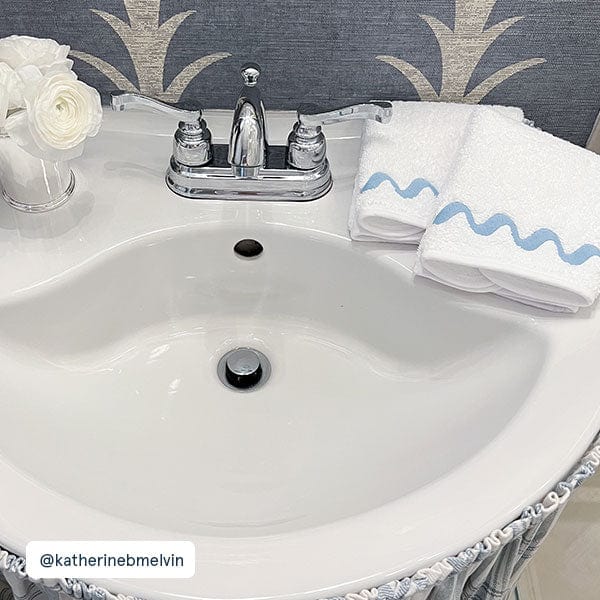 Wave Embroidered Washcloths (pair)