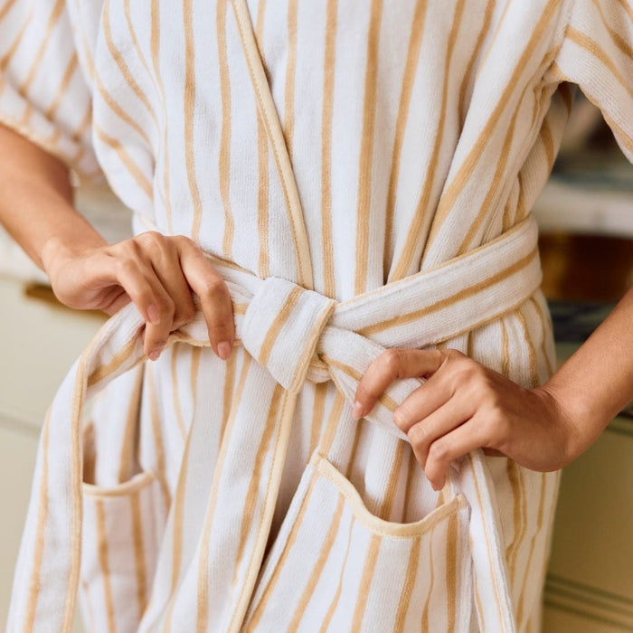 Women’s Short Plush Robe