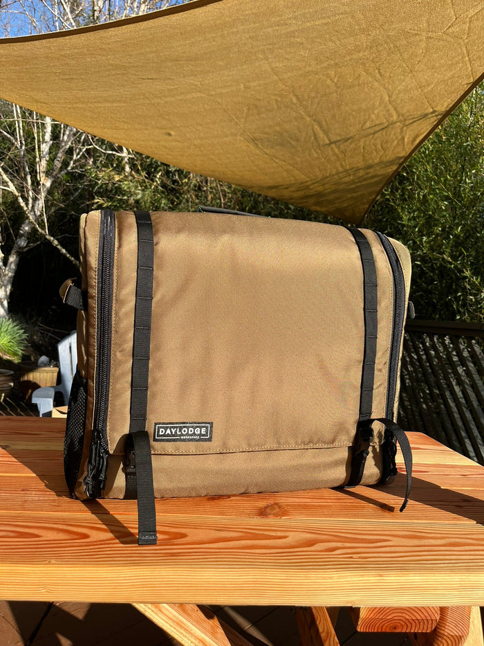 Brown D1200 with Bamboo Cutting Board